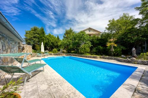 Villa Menta 1