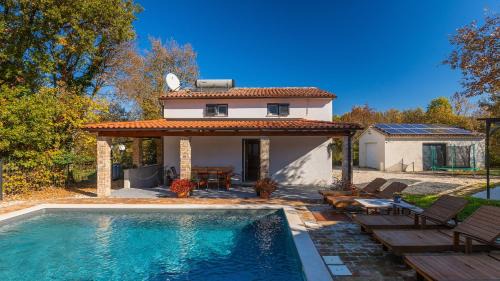 Villa Mio by Villas Guide