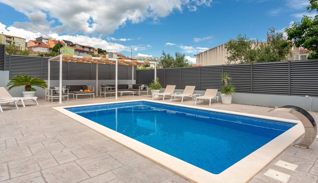 Villa Mira with private swimming pool