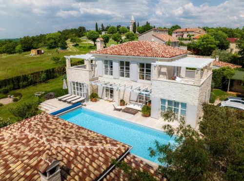 Villa Moonlight