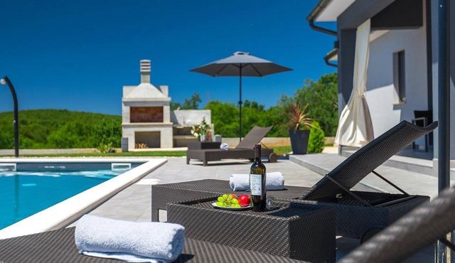 Villa My Ivana is the perfect place to have a comfortable and peaceful vacation. in Rovinj