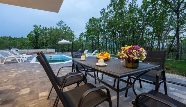 Villa Nadalina with swimming pool