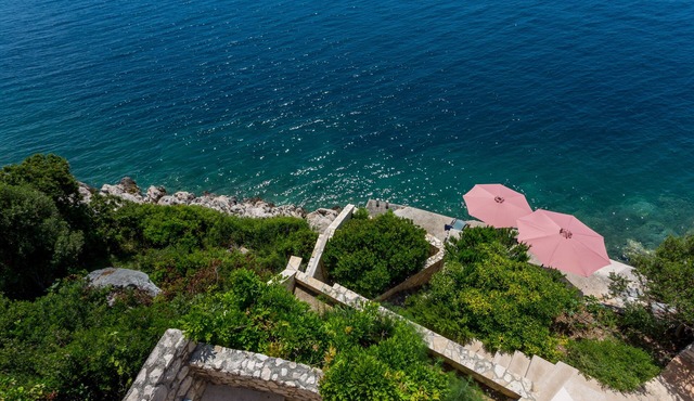 Villa Natasha is on seafront with private beach, 25 km away from Dubrovnik