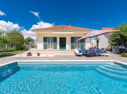 Villa near Krka with Private Pool