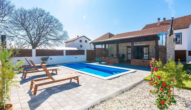 Villa Niko ZadarVillas