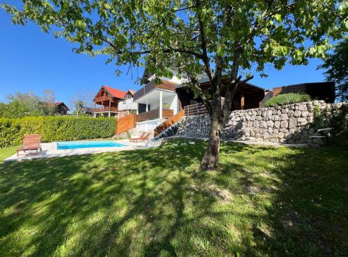 Villa Otto - Private Pool & Garden in Zagreb