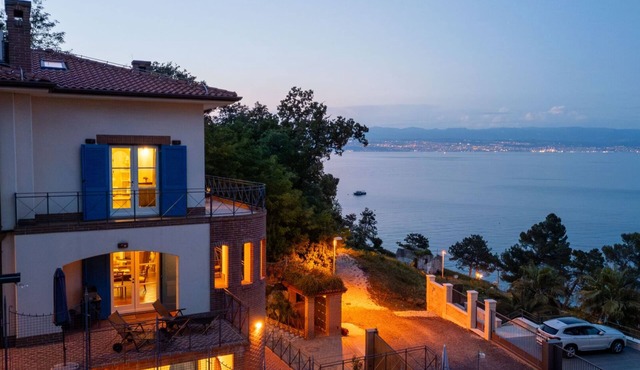 Villa Palazzo del mar Opatija by Villas Guide