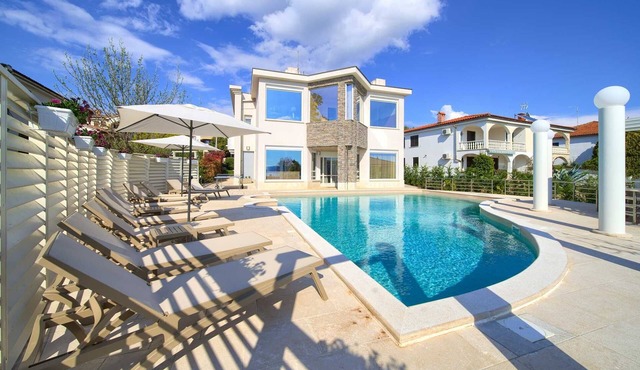 Villa PIANO with magnificent sea view