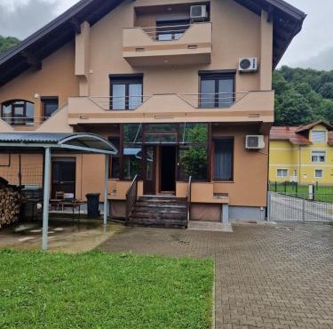 Villa Plavno in Otoka