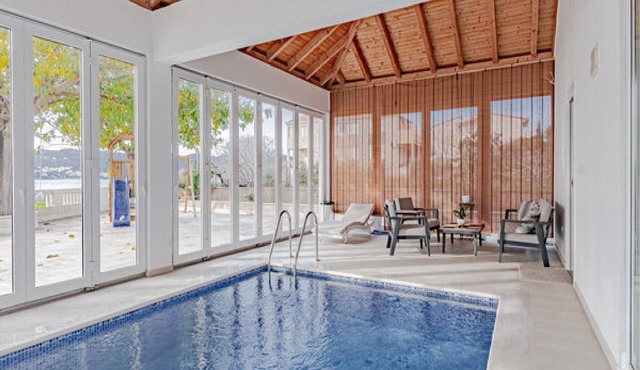 Villa Ponar with Swimming Pool