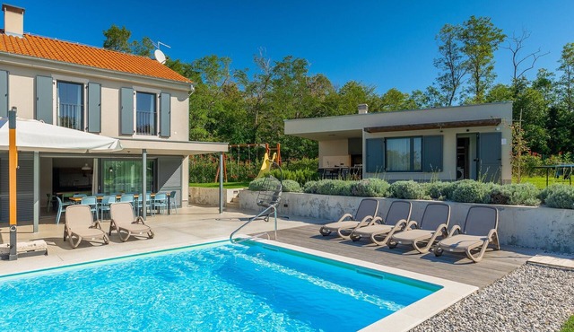 Villa Povetica by Villas Guide