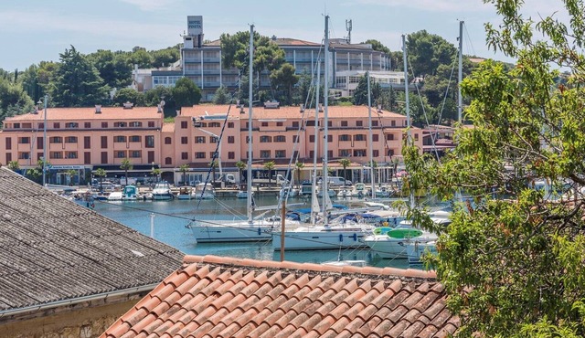 Villa Romana /Apartment Kata Vrsar with Sea View