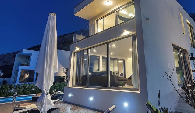 Villa Selina2 with pool