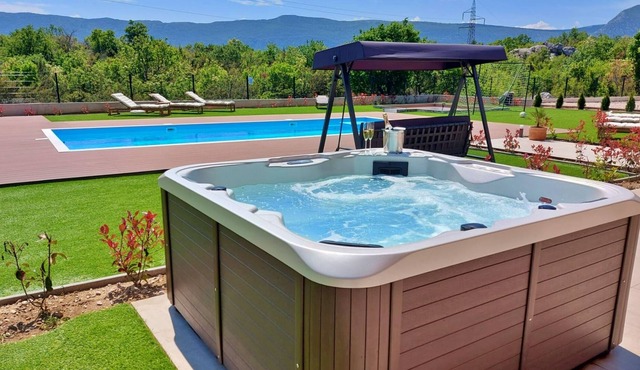 Villa Sky D -With Heated Pool