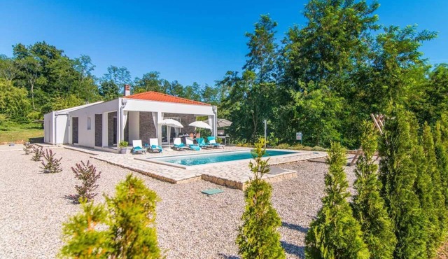 Villa Sofia in Santalezi