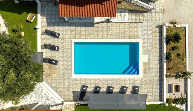 Villa Stari Hill save 20 percent on Split-villas com