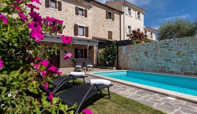 Villa Stone House by Villas Guide