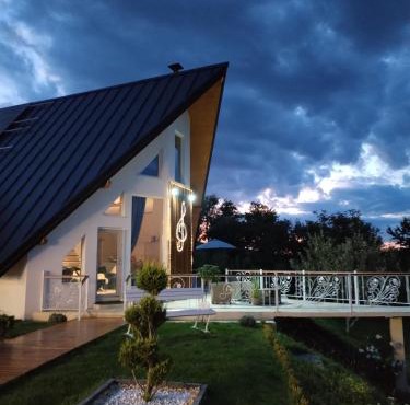 Villa Stradivaryus in Sighetu Marmaţiei