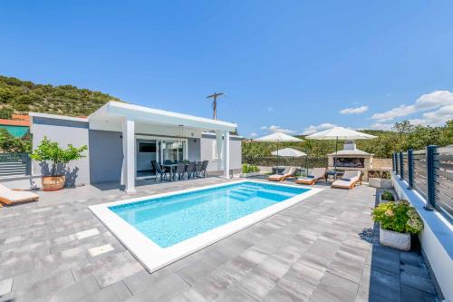 Villa Tranquil Rest