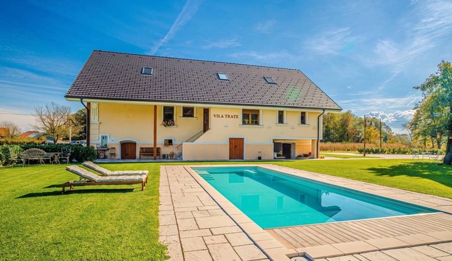Villa Trate 1BR Apartment w/Pool, Ljutomer, Slovenia in Ljutomer