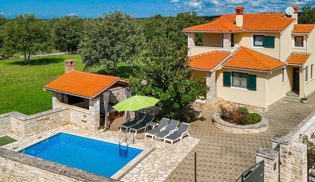 Villa Ulika by Villas Guide in Vodnjan