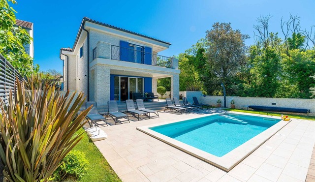 Villa Valle - Modern Villa with Pool and Wellness on the Island of Krk