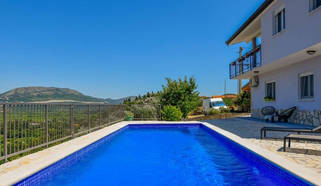 Villa Vega - Makarska by Villas Guide