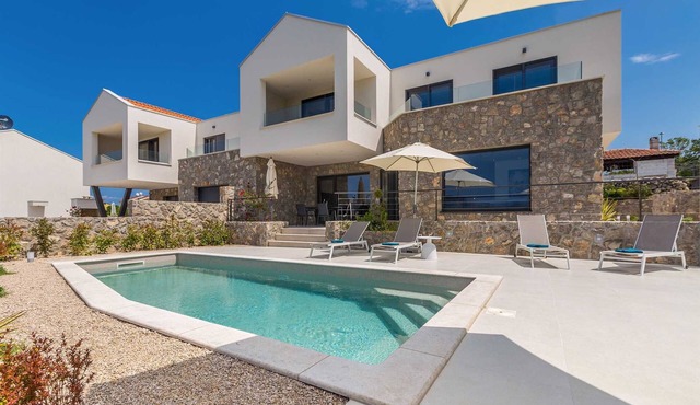 Villa VERENA with heated pool