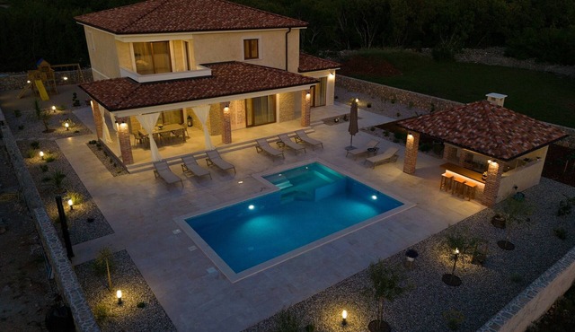 Villa Vita Maris with heated pool (Kvarner - Poljica)