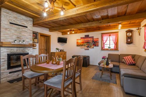 Vineyard Cottage Princess With Sauna - Happy Rentals in Mirna Peč