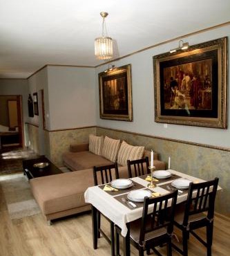 Vintage Apartment - Ultracentral, 2 dormitoare in Sighisoara