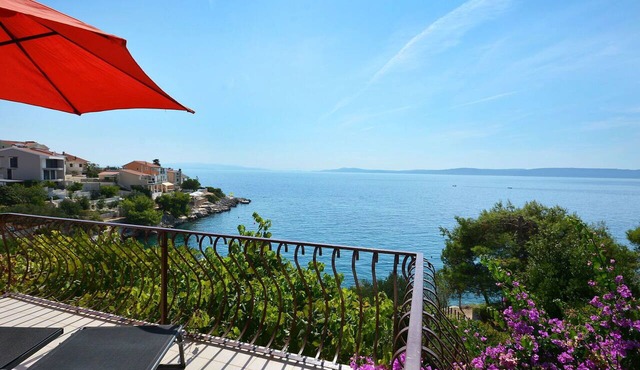 Wonderful private villa for 7 guests with WIFI, A/C, TV, terrace and pets allowed