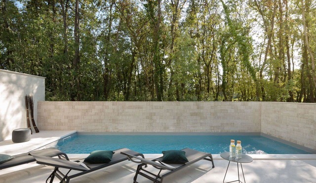 Wonderful villa for 10 guests with WIFI, private pool, A/C, TV and terrace
