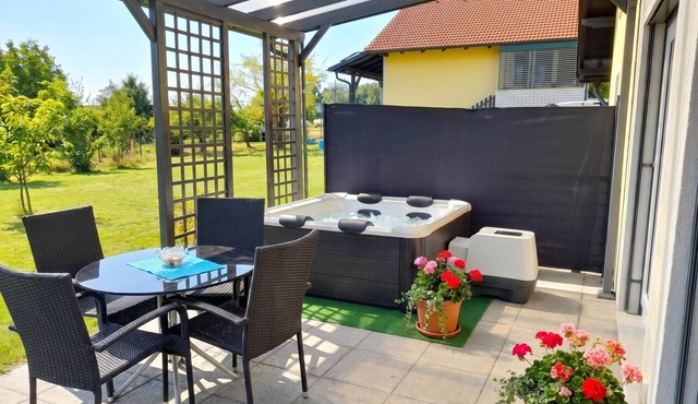 Zala House with Jacuzzi & Garden, Moravske Toplice, Slovenia in Moravske Toplice