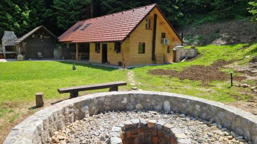 Zeleni raj Green Paradise House in Žužemberk