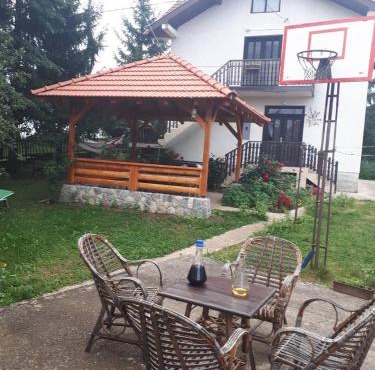 Zlatiborska seoska idila in Zlatibor