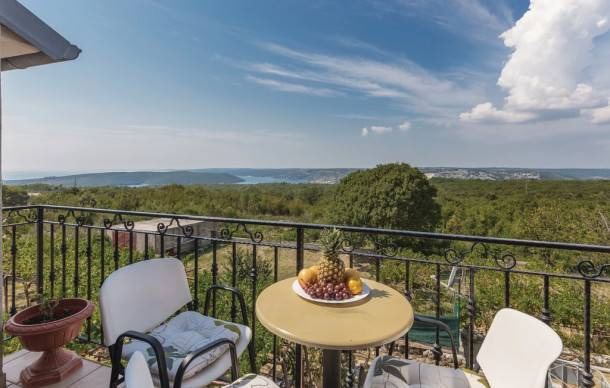 2 bedroom accommodation in Koromacno in Sveti Lovreč Labinski