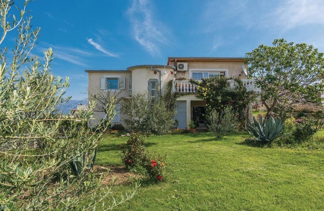 Villa Ata Razanac 