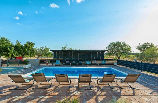 4 Villa Silentium with pool