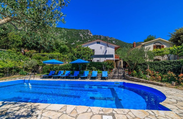 41 m² Apartment ∙ 2 bedrooms ∙ 4 guests in Plomin Luka