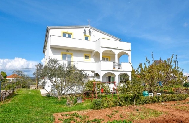 50 m² Apartment ∙ 1 bedroom ∙ 3 guests in Mrljane