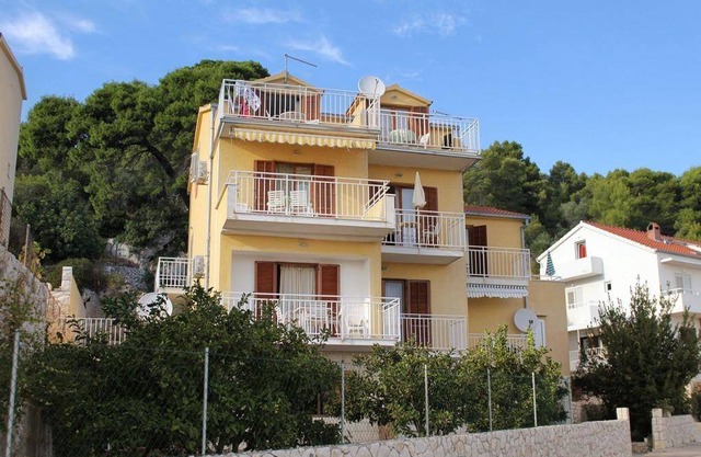50 m² Apartment ∙ 1 bedroom ∙ 4 guests in Hvar