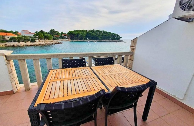 70 m² Apartment ∙ 2 bedrooms ∙ 6 guests in Blato