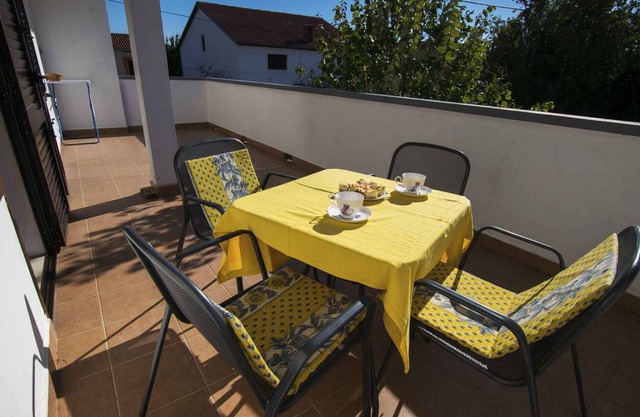 70 m² Apartment ∙ 3 bedrooms ∙ 5 guests