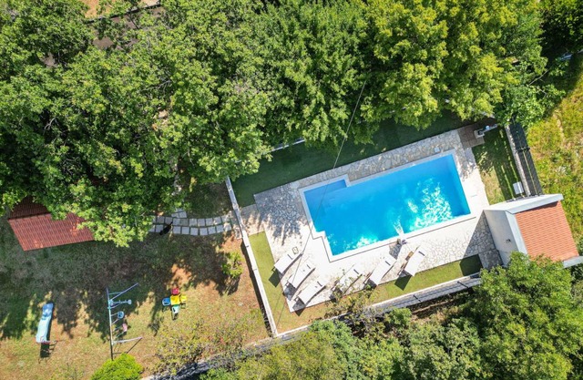90 m² Accommodation ∙ 3 bedrooms ∙ 7 guests