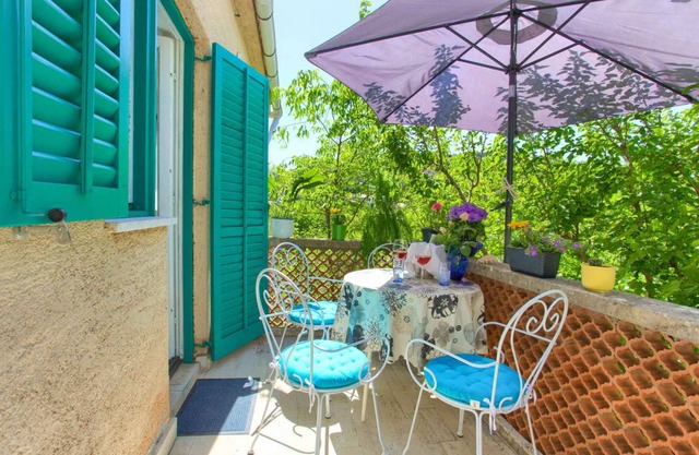 96 m² Apartment ∙ 2 bedrooms ∙ 4 guests in Vrbnik