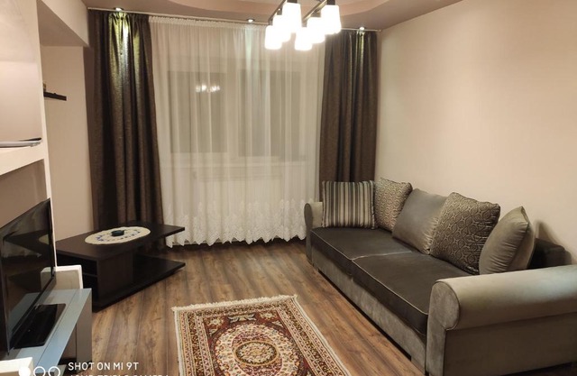 Apartament ultracentral 3 camere Confort in Târgu Jiu