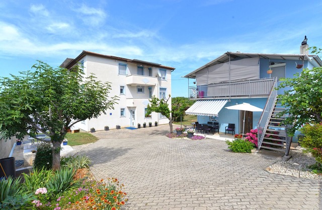 Apartment 2071/34100 (Istria - Stinjan), 500m from the beach in Stinjan