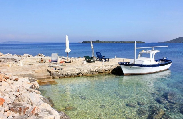 Apartment Darka - free parking A2 Veliki(2+2) - Zman, Island Dugi otok, Croatia in Zman