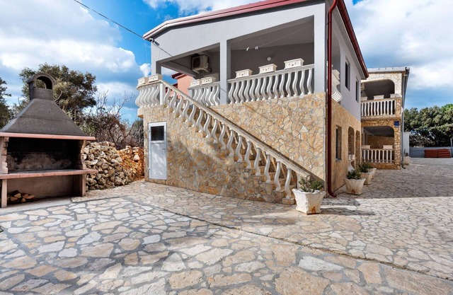 Apartment in Vir near Sea Beach